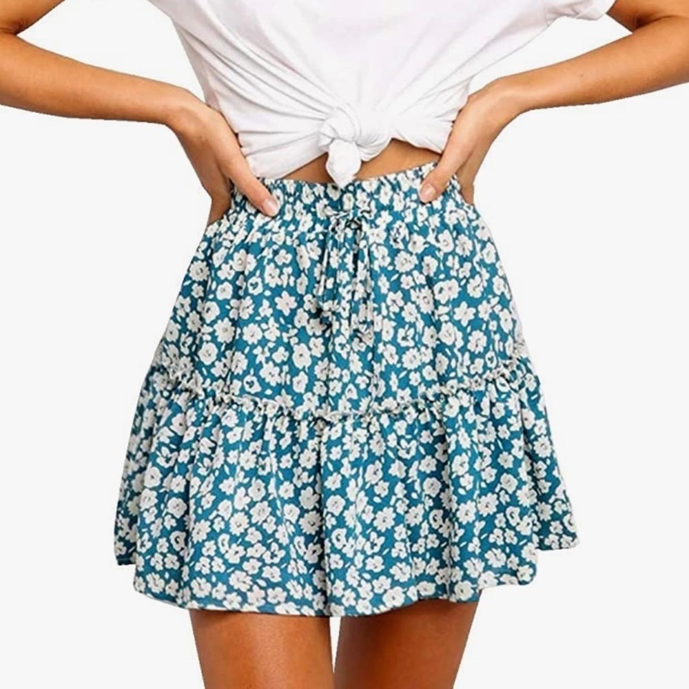 Arjungo Women's Floral Print Tiered Ruffled Miniskirt NWT M